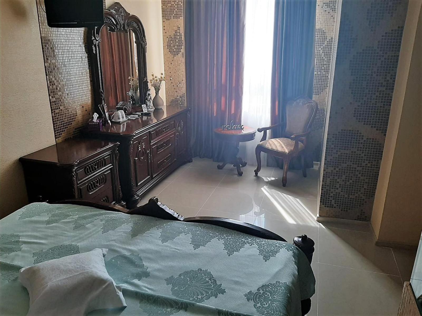 Alice Place Hotel Odesa Room photo